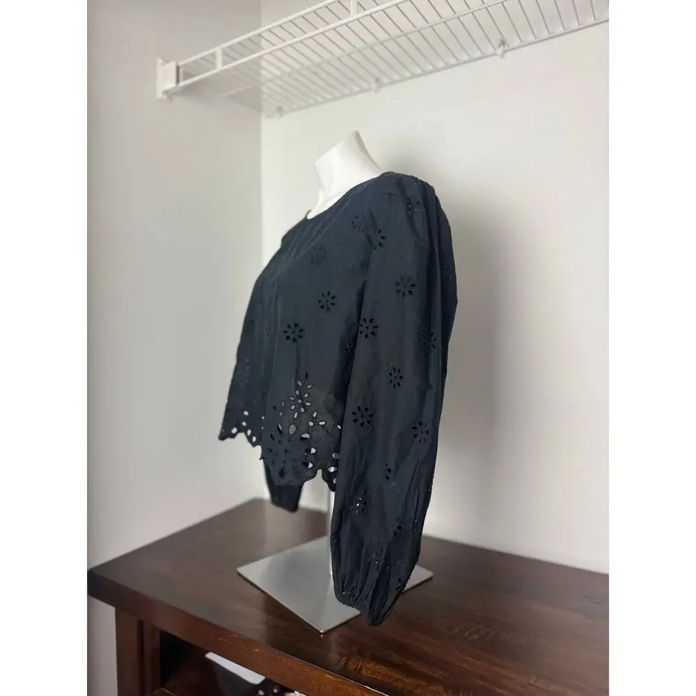 American Eagle Black Long Sleeve High Neck Crop with Floral Pattern Cutouts - Picture 5 of 6